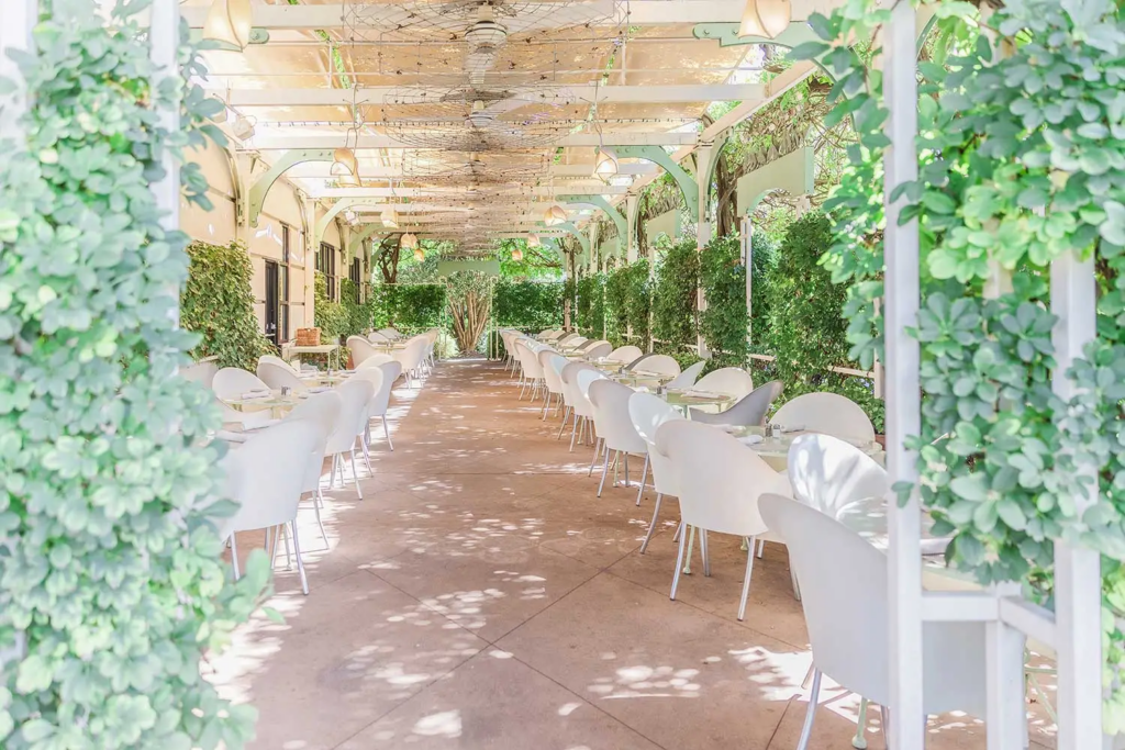 Lucky 32 in Greensboro Patio 