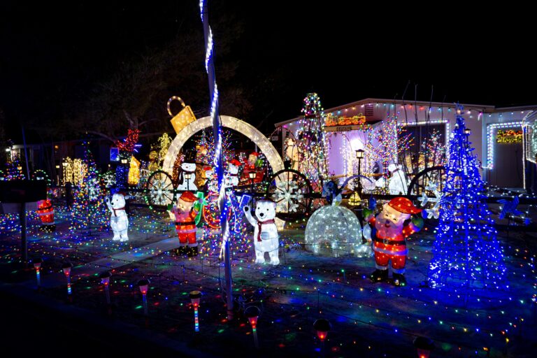 The Best Christmas Light Displays in Greensboro
