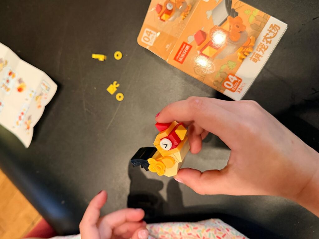 Chandler's coffee shop games