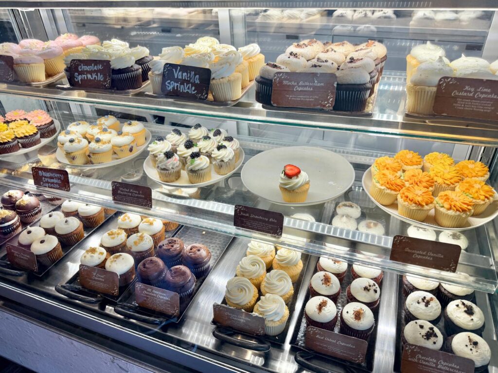 Maxie B’s bakery cupcakes greensboro